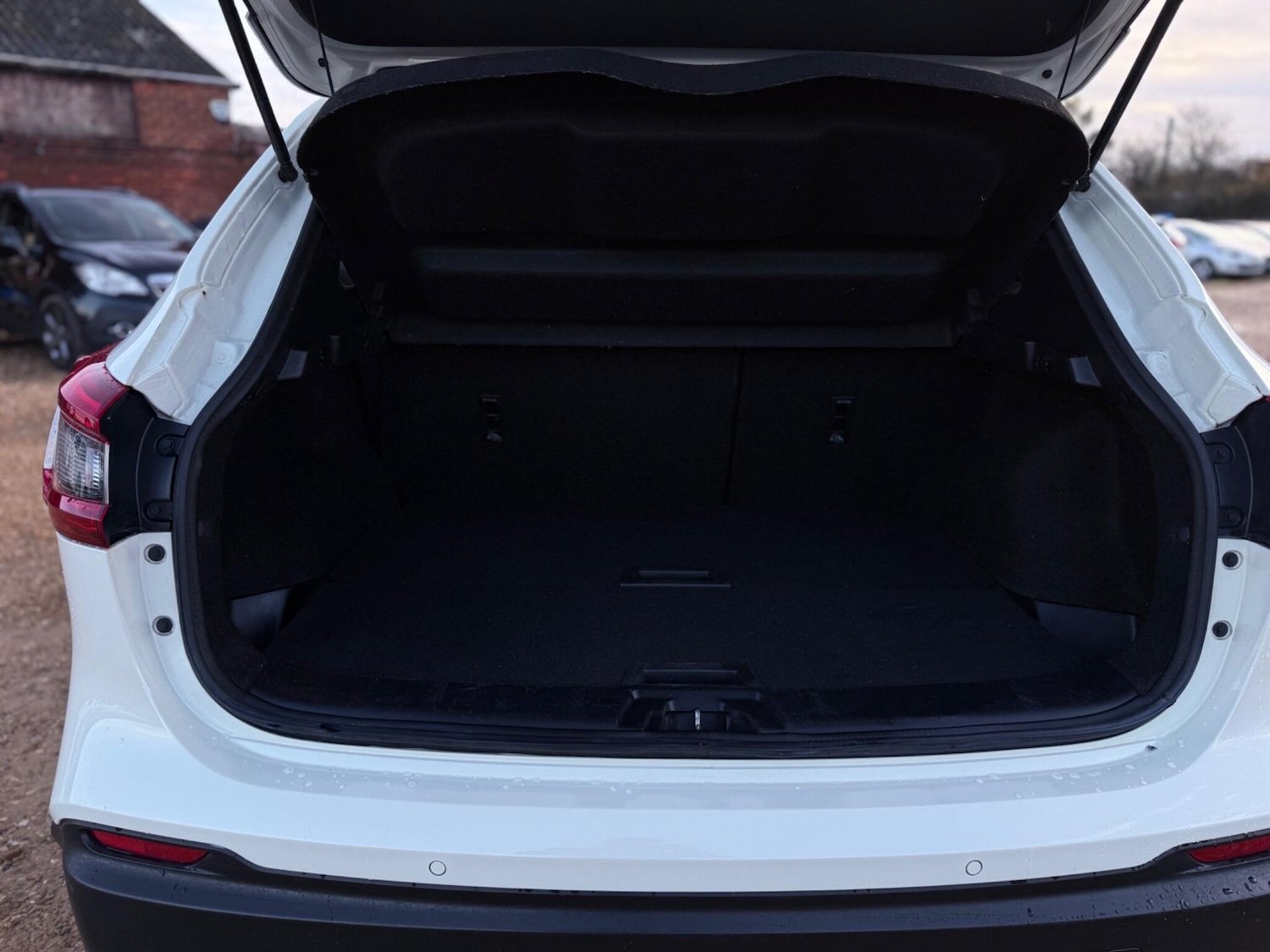 Used Nissan Qashqai 2018 for sale - 76839782: Photo 34