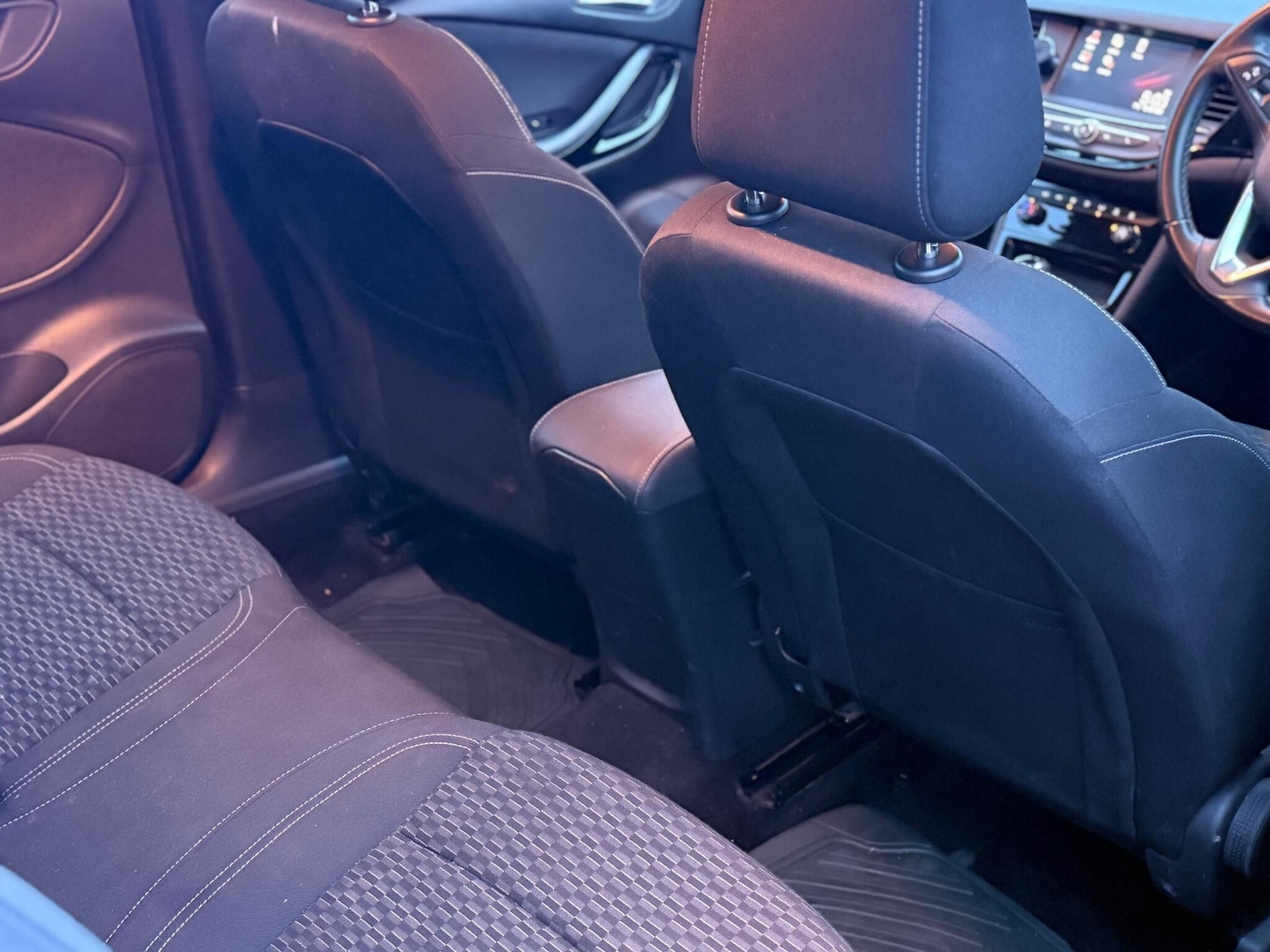 Used Vauxhall Astra 2018 for sale - 77559733: Photo 10