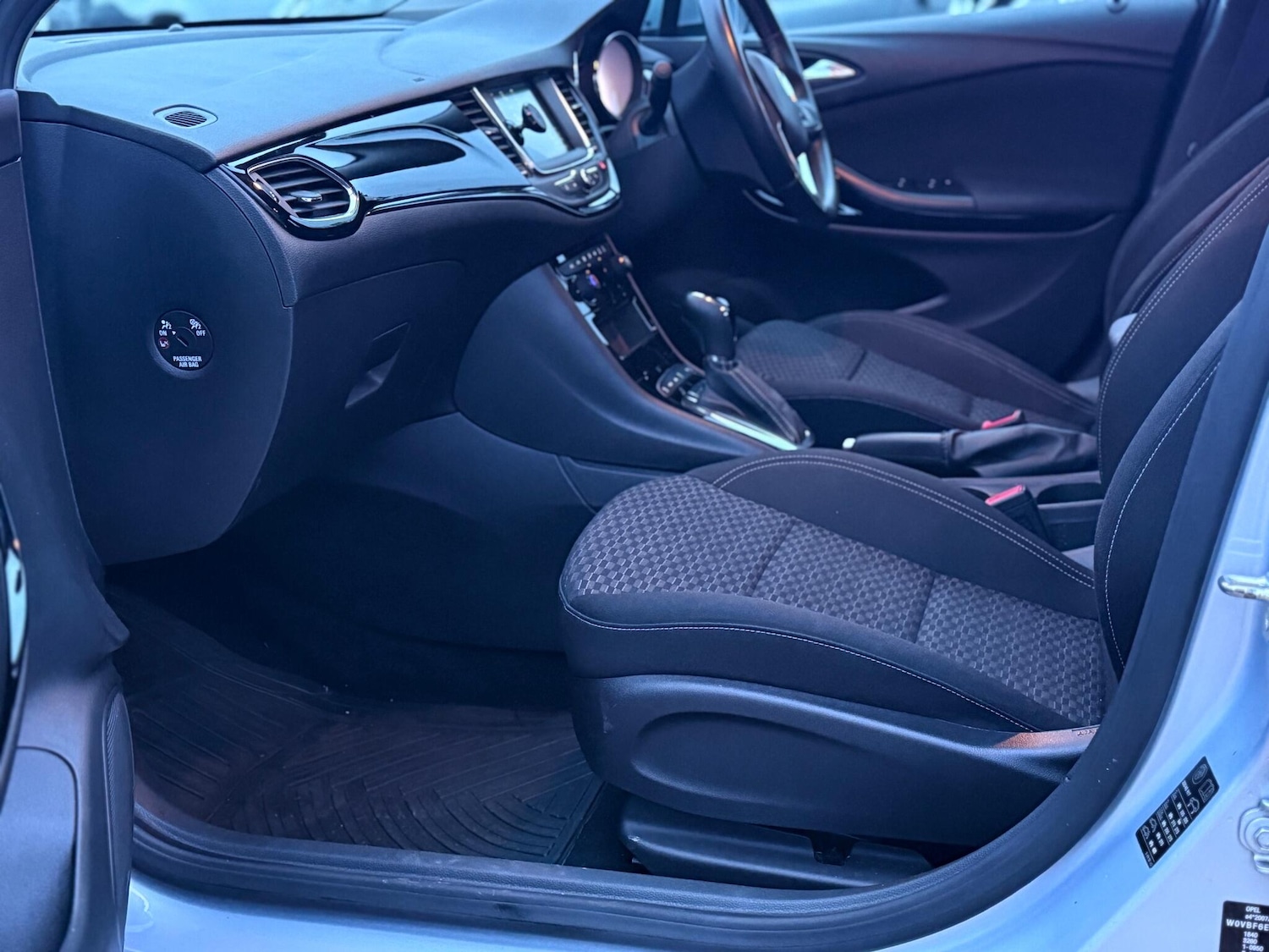 Used Vauxhall Astra 2018 for sale - 77559733: Photo 12