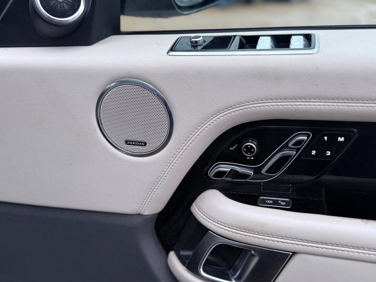 Used Land Rover Range Rover 2019 for sale - 77143854: Photo 14