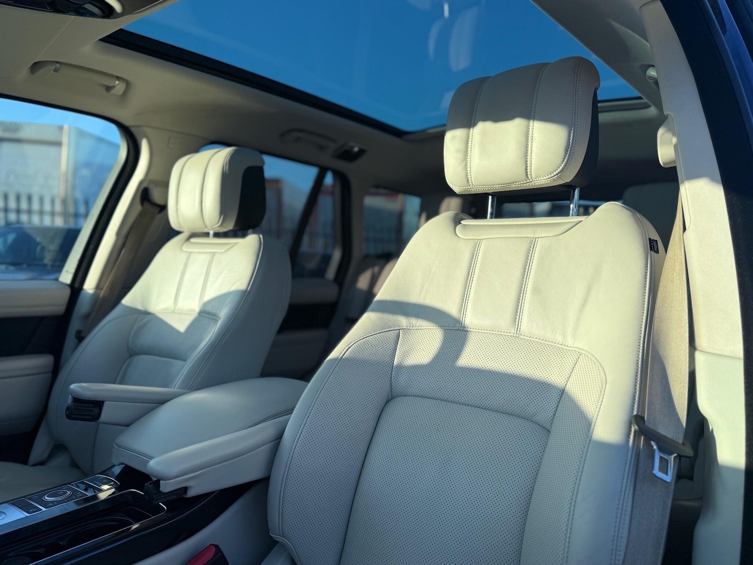 Used Land Rover Range Rover 2019 for sale - 77143854: Photo 38