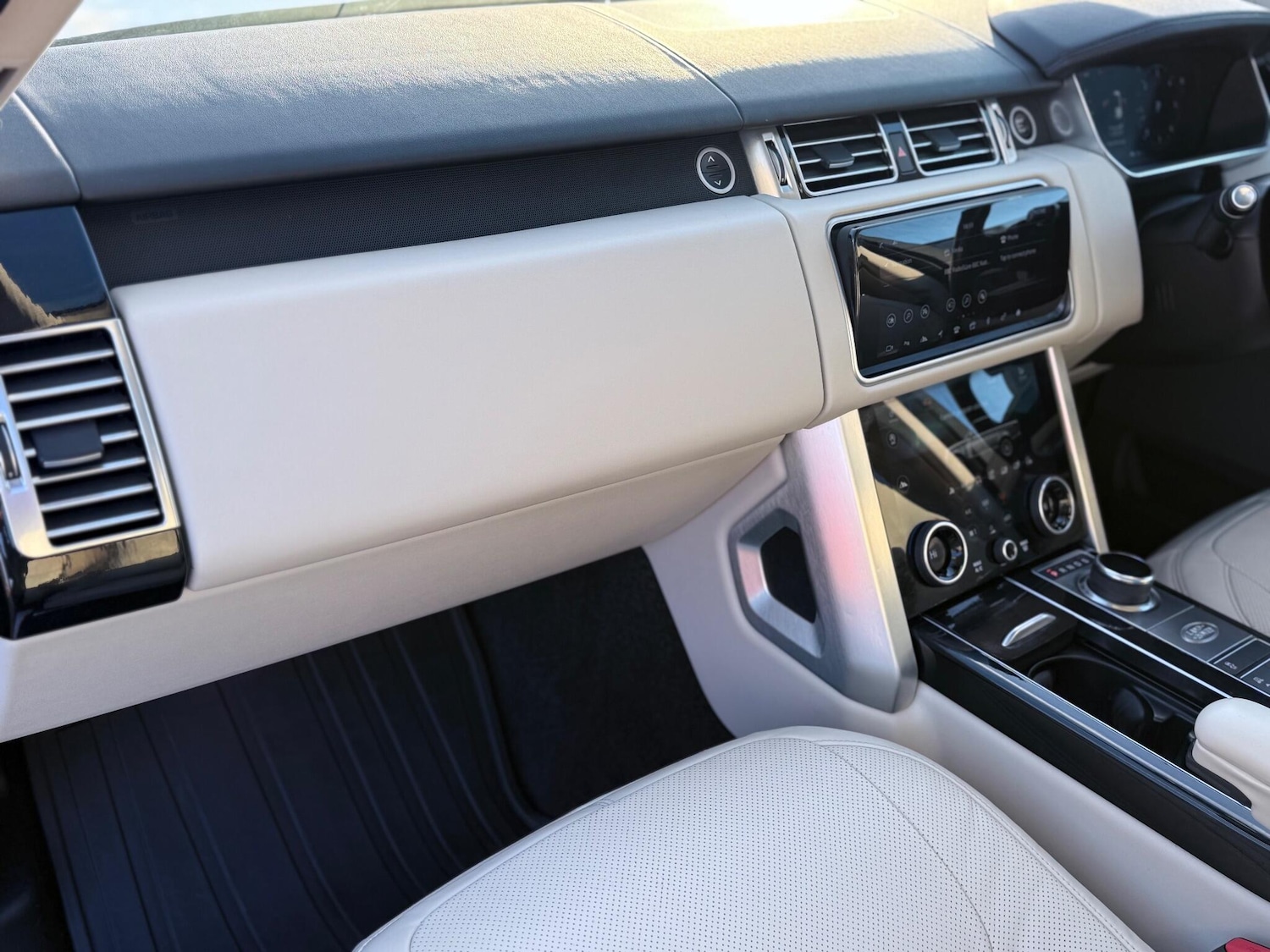 Used Land Rover Range Rover 2019 for sale - 77143854: Photo 39