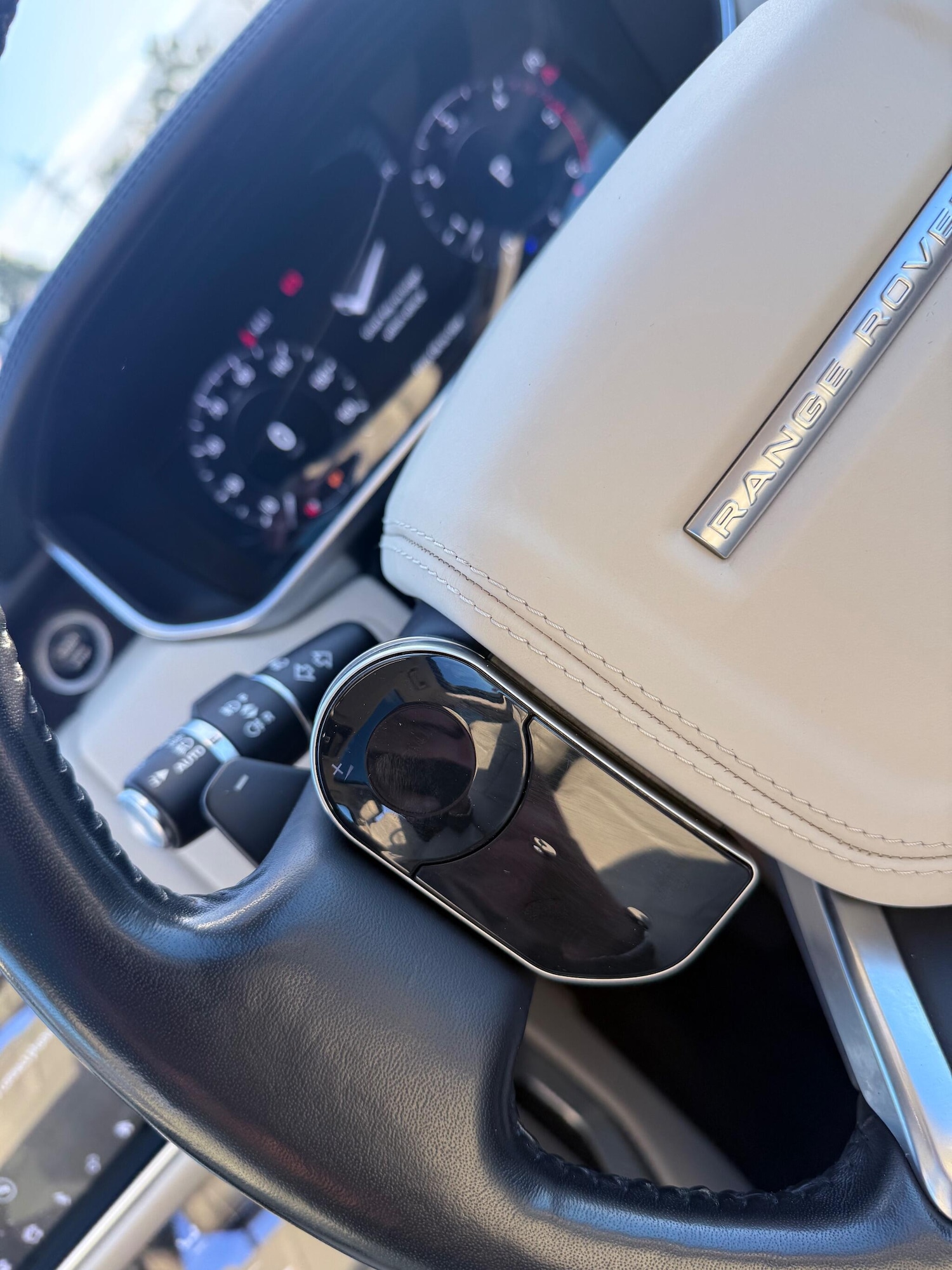 Used Land Rover Range Rover 2019 for sale - 77143854: Photo 43