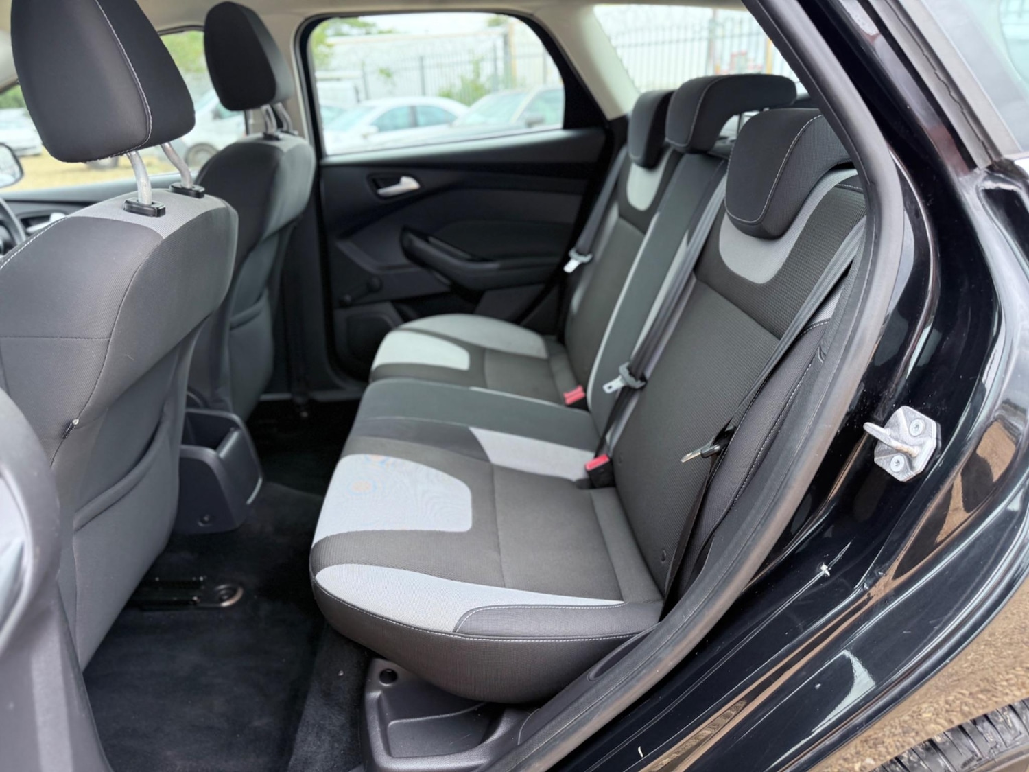 Used Ford Focus 2012 for sale - 76099091: Photo 17
