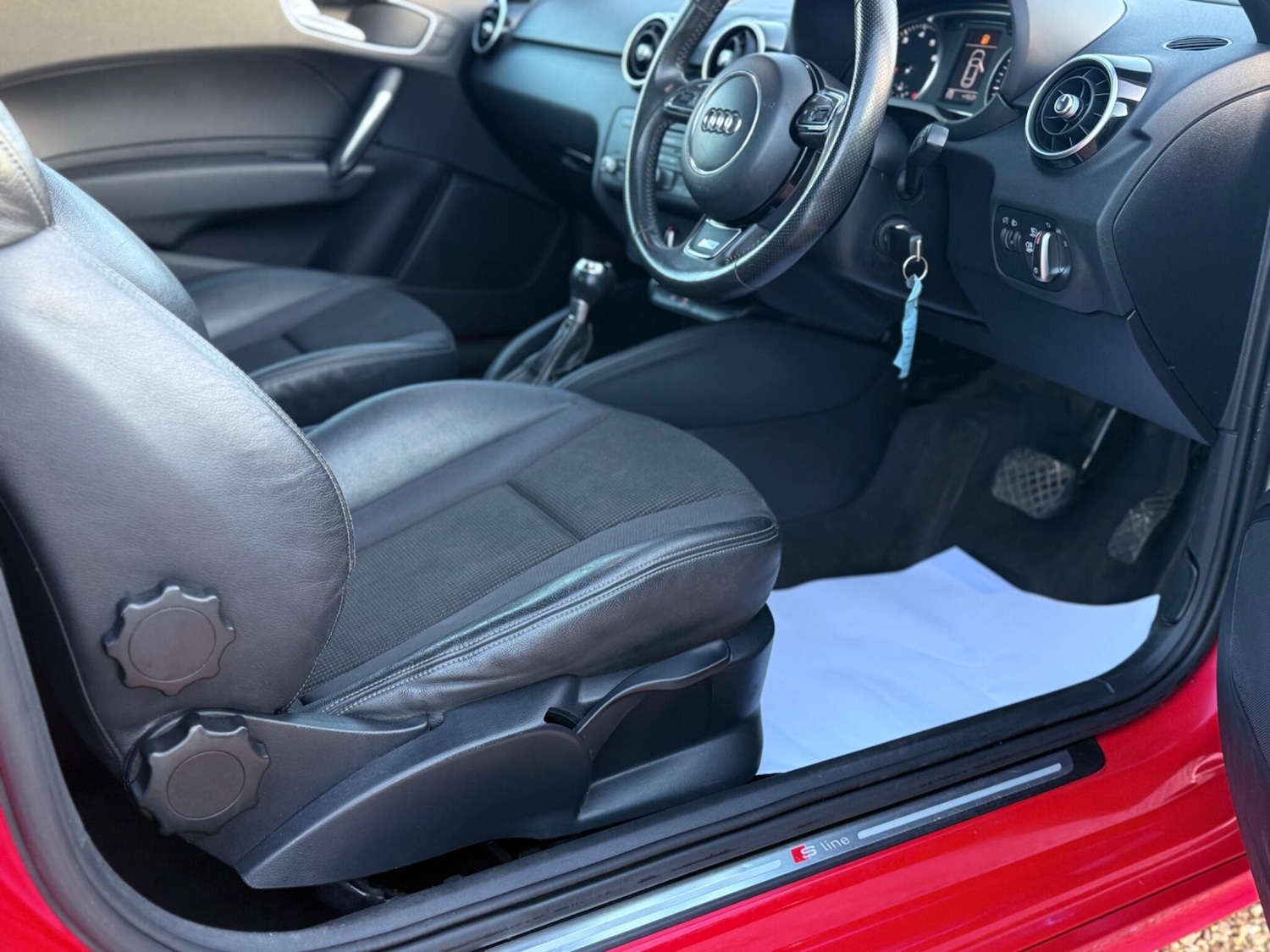 Used Audi A1 2011 for sale - 77564950: Photo 20