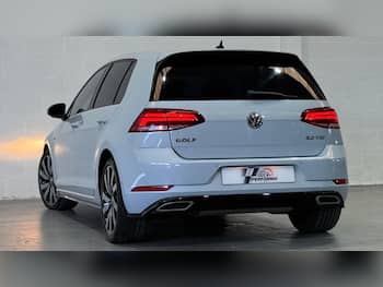 Used Volkswagen Golf 2017 for sale - 79807829: Photo