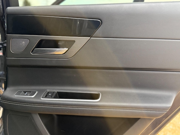 Used Jaguar XF 2016 for sale - 76158691: Photo 48