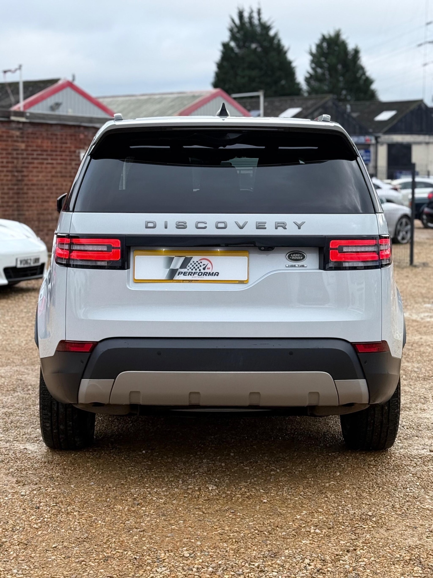 Used Land Rover Discovery 2017 for sale - 77737934: Photo 12