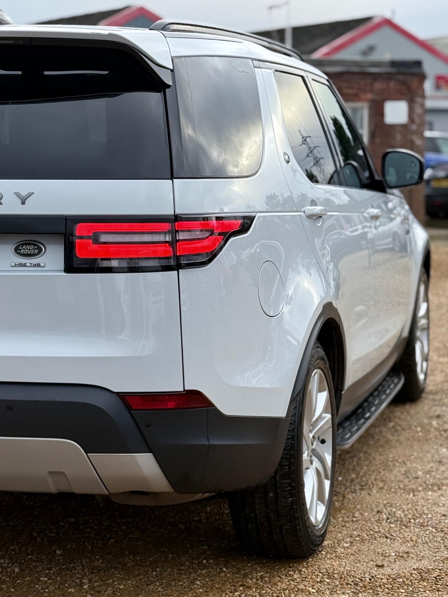 Used Land Rover Discovery 2017 for sale - 77737934: Photo 17