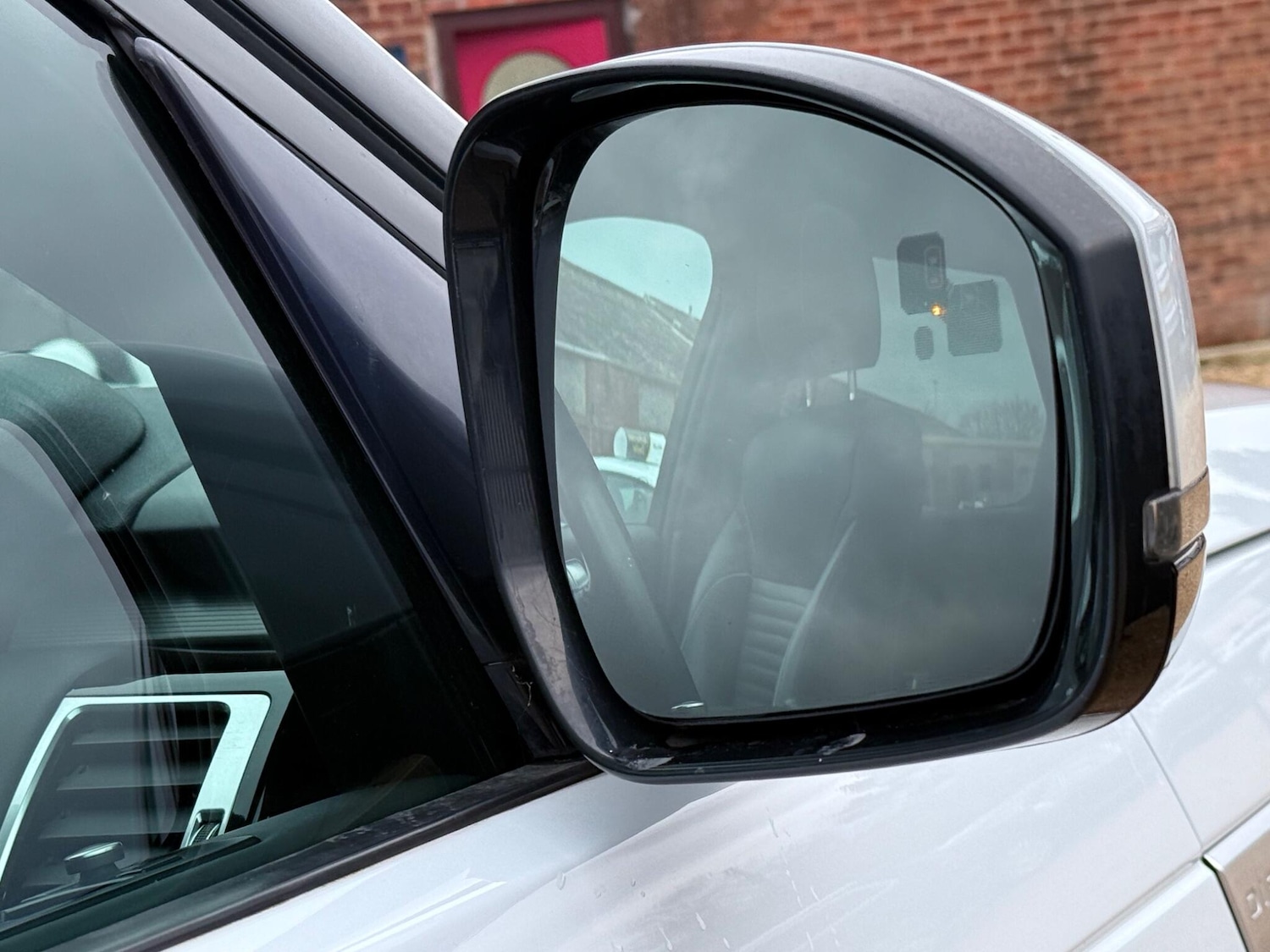 Used Land Rover Discovery 2017 for sale - 77737934: Photo 40