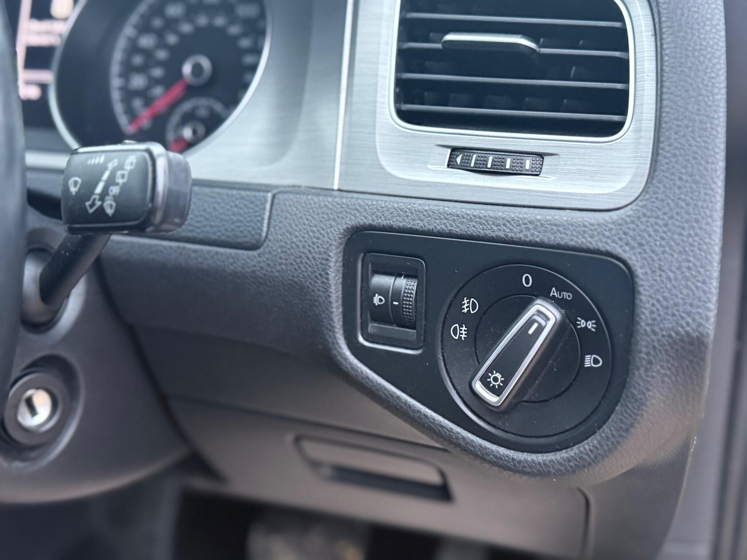 Used Volkswagen Golf 2015 for sale - 77305996: Photo 12