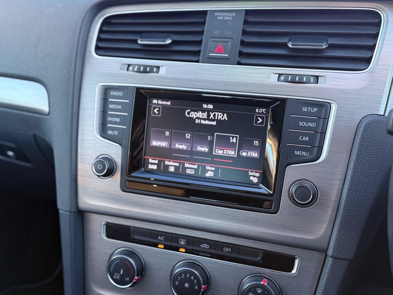 Used Volkswagen Golf 2015 for sale - 77305996: Photo 24