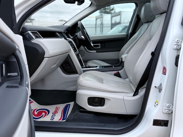Used Land Rover Discovery Sport 2016 for sale - 76282796: Photo 32