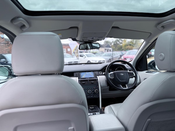 Used Land Rover Discovery Sport 2016 for sale - 76282796: Photo 42