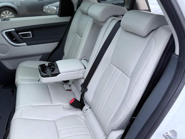 Used Land Rover Discovery Sport 2016 for sale - 76282796: Photo 43