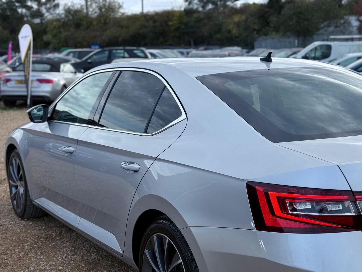Used Skoda Superb 2016 for sale - 76572963: Photo 14