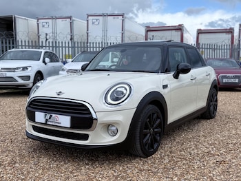 Used MINI Hatch 2018 for sale - 78572905: Photo