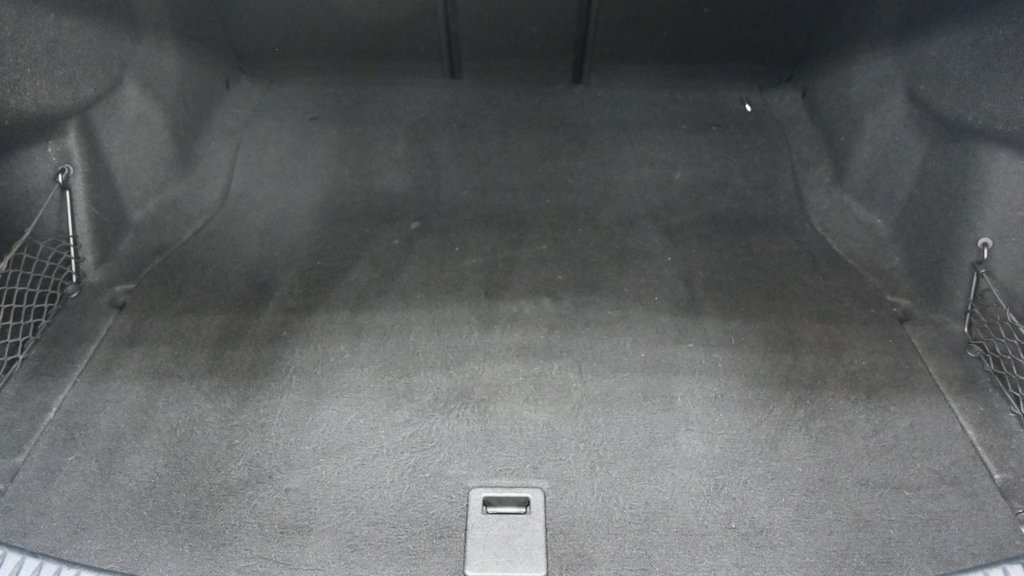 Used Mercedes-Benz C Class 2014 for sale - 76848391: Photo 12