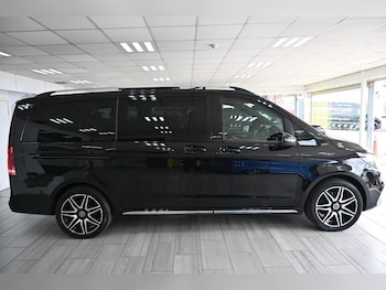 Used Mercedes-Benz V-Class 2022 for sale - 78863509: Photo