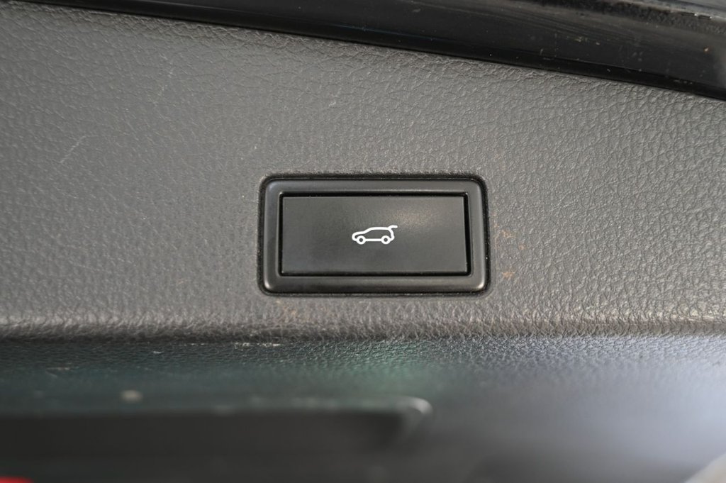 Used Volkswagen Touareg 2016 for sale - 76751382: Photo 46