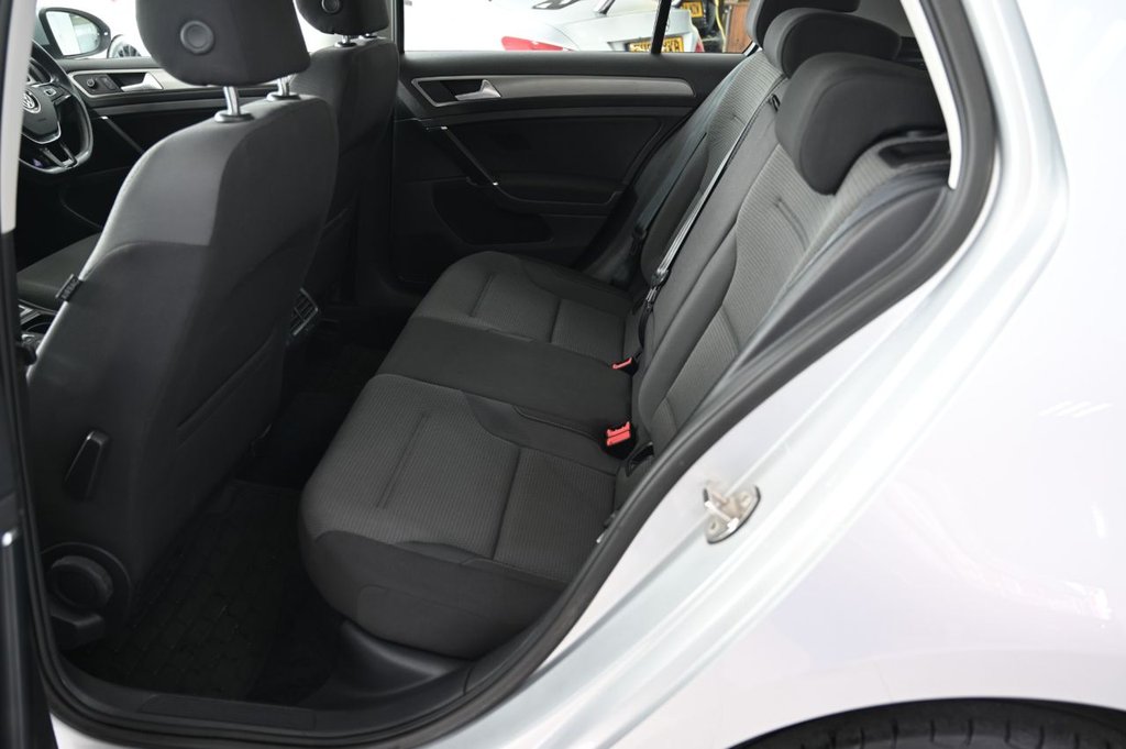 Used Volkswagen Golf 2014 for sale - 78044271: Photo 15