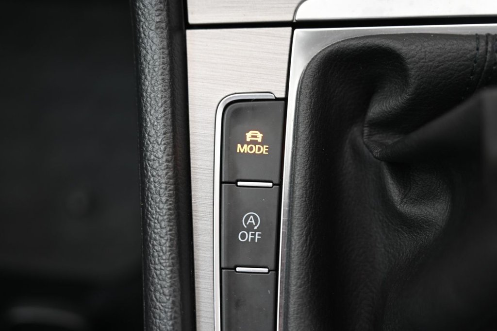 Used Volkswagen Golf 2014 for sale - 78044271: Photo 27