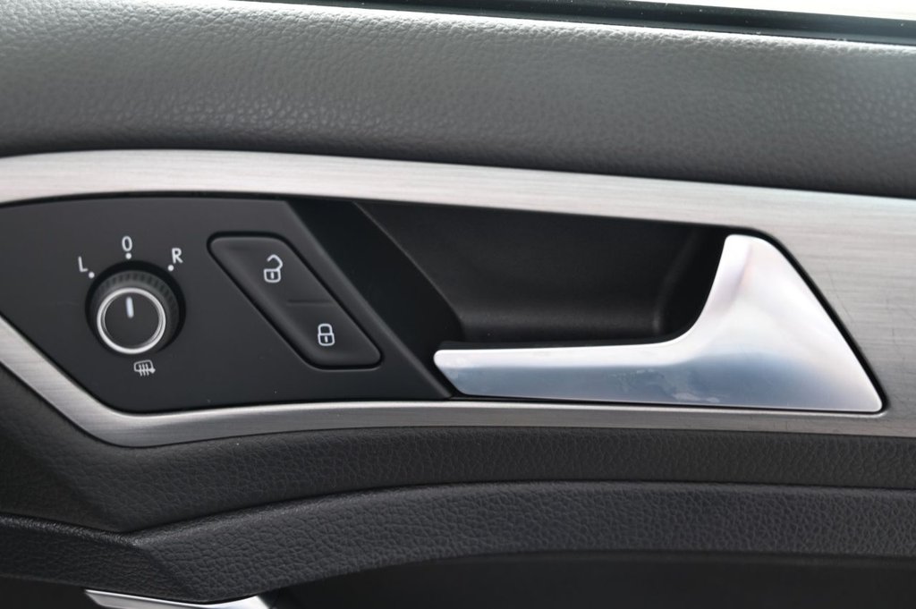 Used Volkswagen Golf 2014 for sale - 78044271: Photo 29