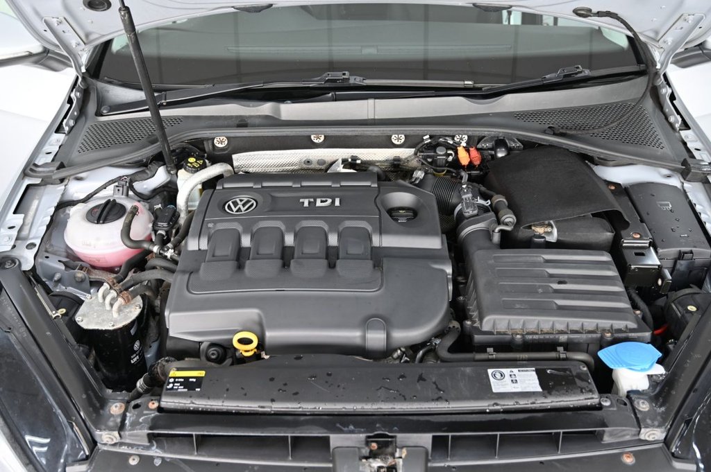 Used Volkswagen Golf 2014 for sale - 78044271: Photo 35