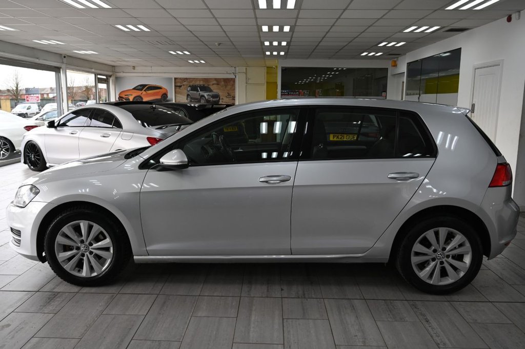 Used Volkswagen Golf 2014 for sale - 78044271: Photo 4