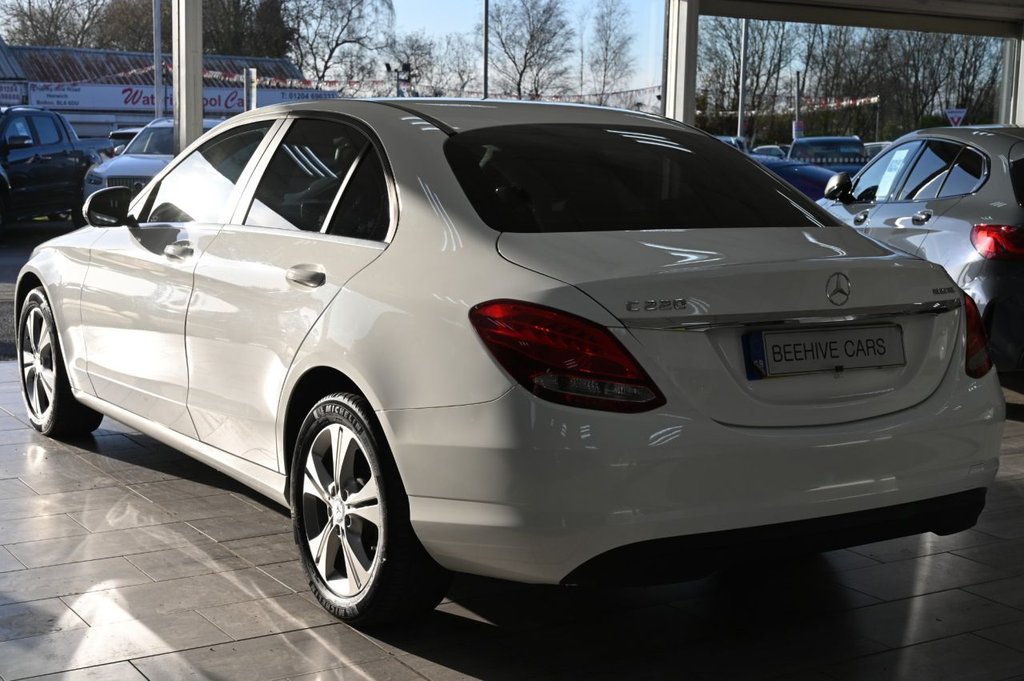 Used Mercedes-Benz C Class 2015 for sale - 76962138: Photo 10