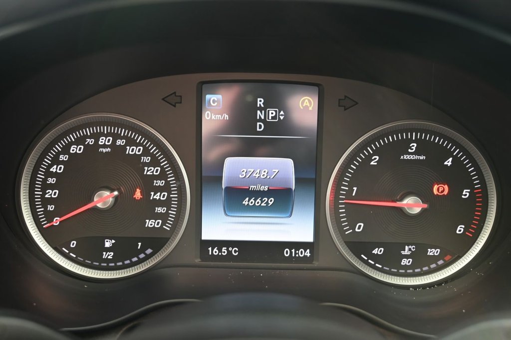 Used Mercedes-Benz C Class 2015 for sale - 76962138: Photo 22