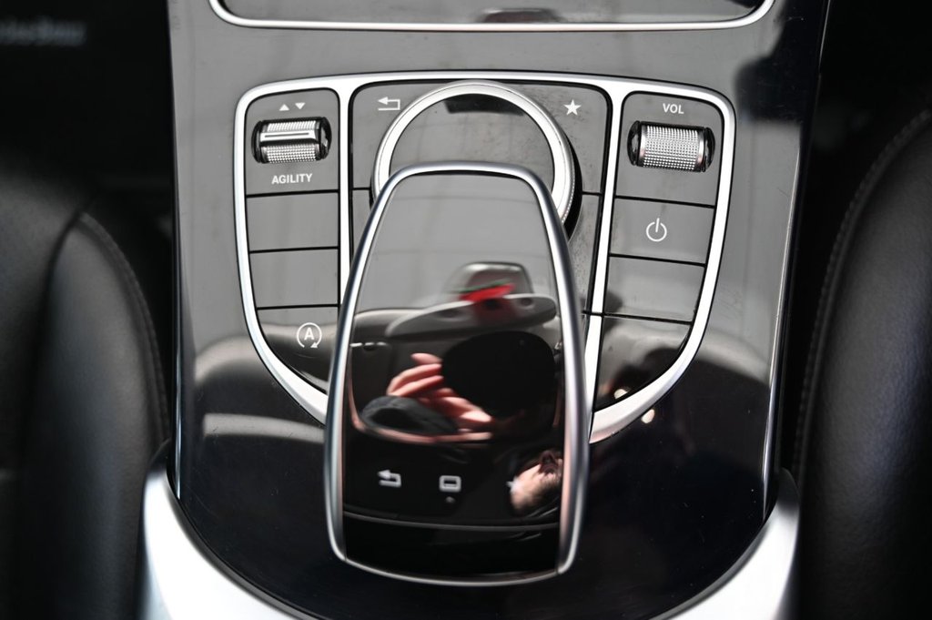 Used Mercedes-Benz C Class 2015 for sale - 76962138: Photo 35