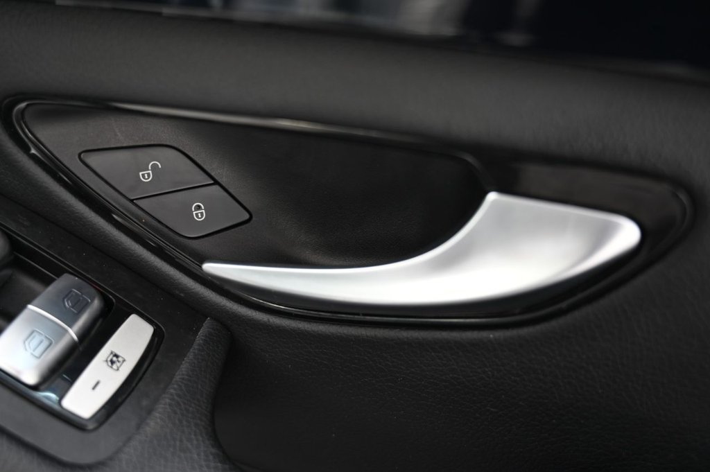 Used Mercedes-Benz C Class 2015 for sale - 76962138: Photo 38