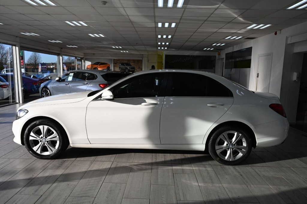 Used Mercedes-Benz C Class 2015 for sale - 76962138: Photo 5