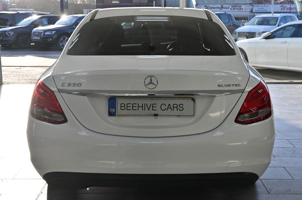 Used Mercedes-Benz C Class 2015 for sale - 76962138: Photo 9