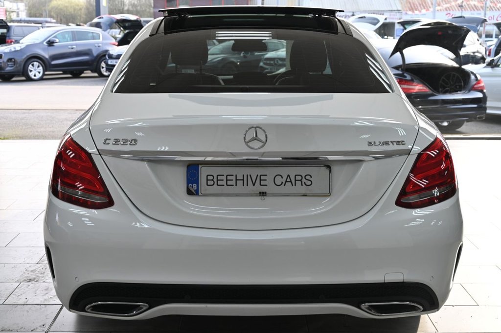 Used Mercedes-Benz C Class 2015 for sale - 77976559: Photo 11