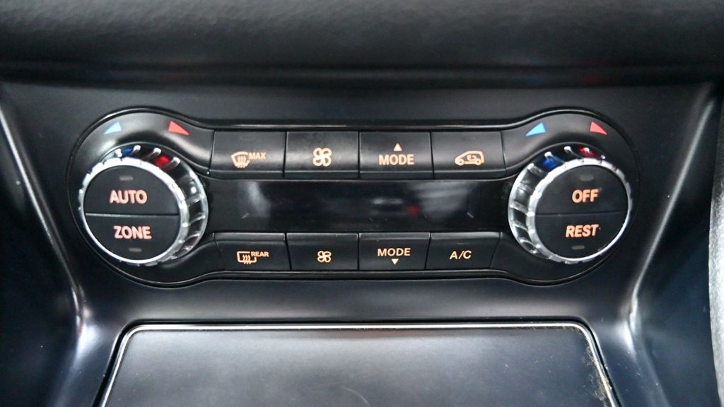 Used Mercedes-Benz CLA 2017 for sale - 77885049: Photo 29