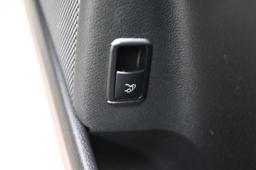 Used Mercedes-Benz CLA 2017 for sale - 77885049: Photo 34