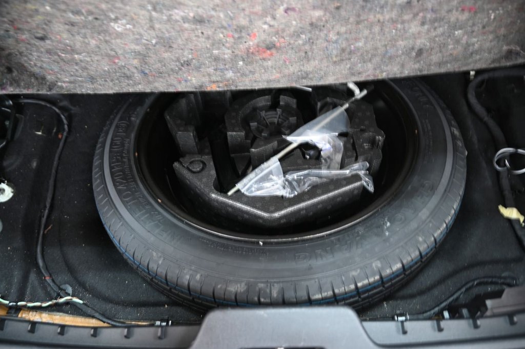 Vehicle 48