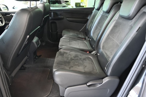 Used Volkswagen Sharan 2012 for sale - 76080307: Photo 18