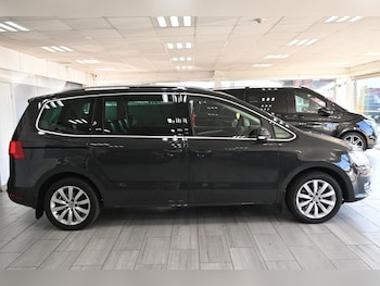 Used Volkswagen Sharan 2012 for sale - 76080307: Photo 3