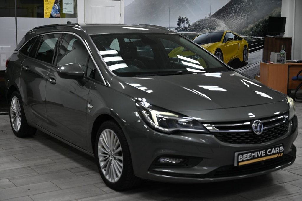 Used Vauxhall Astra 2016 for sale - 76841639: Photo 2