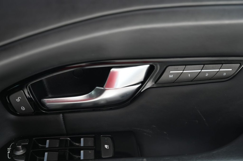 Used Land Rover Range Rover Evoque 2017 for sale - 77764630: Photo 30