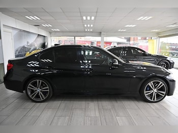 Used BMW 3 Series 2017 for sale - 79103441: Photo