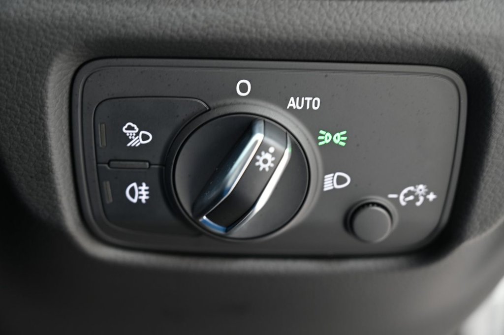 Used Audi A3 2017 for sale - 76840835: Photo 33