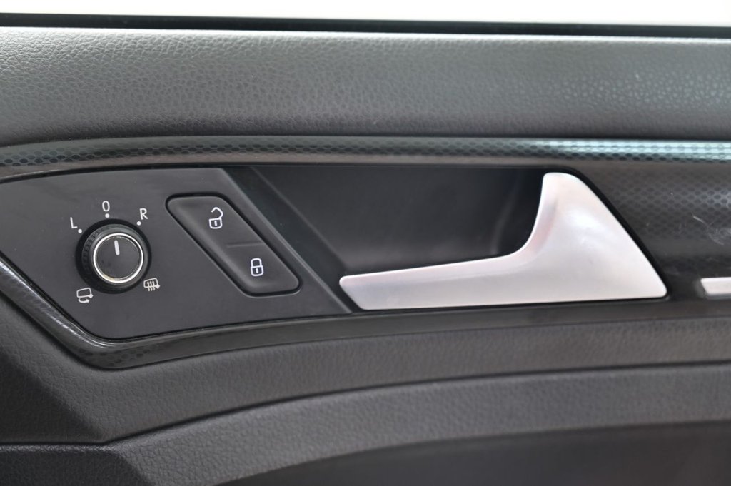 Used Volkswagen Golf 2013 for sale - 77614291: Photo 33