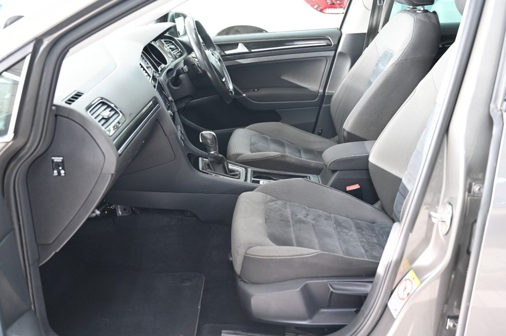 Used Volkswagen Golf 2013 for sale - 77764649: Photo 14