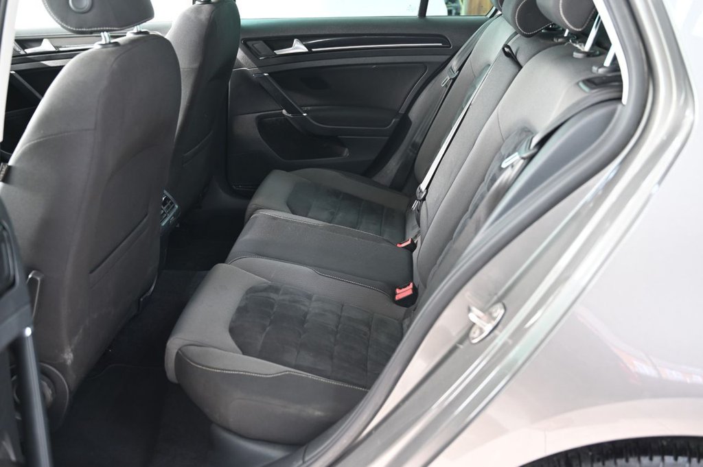 Used Volkswagen Golf 2013 for sale - 77764649: Photo 15