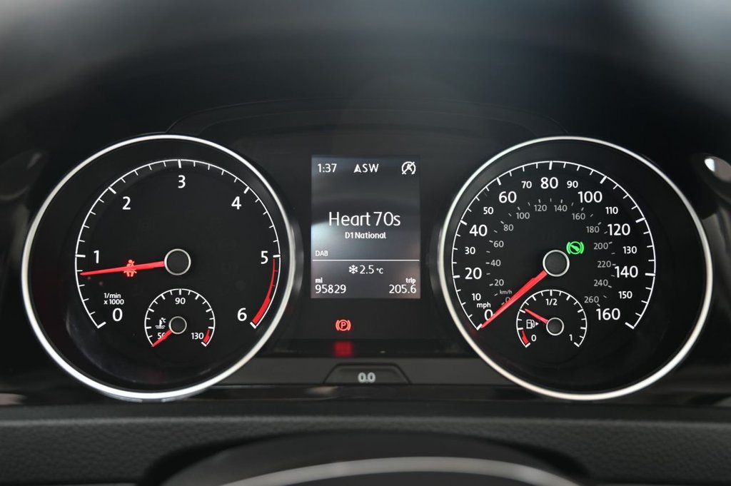 Used Volkswagen Golf 2013 for sale - 77764649: Photo 21