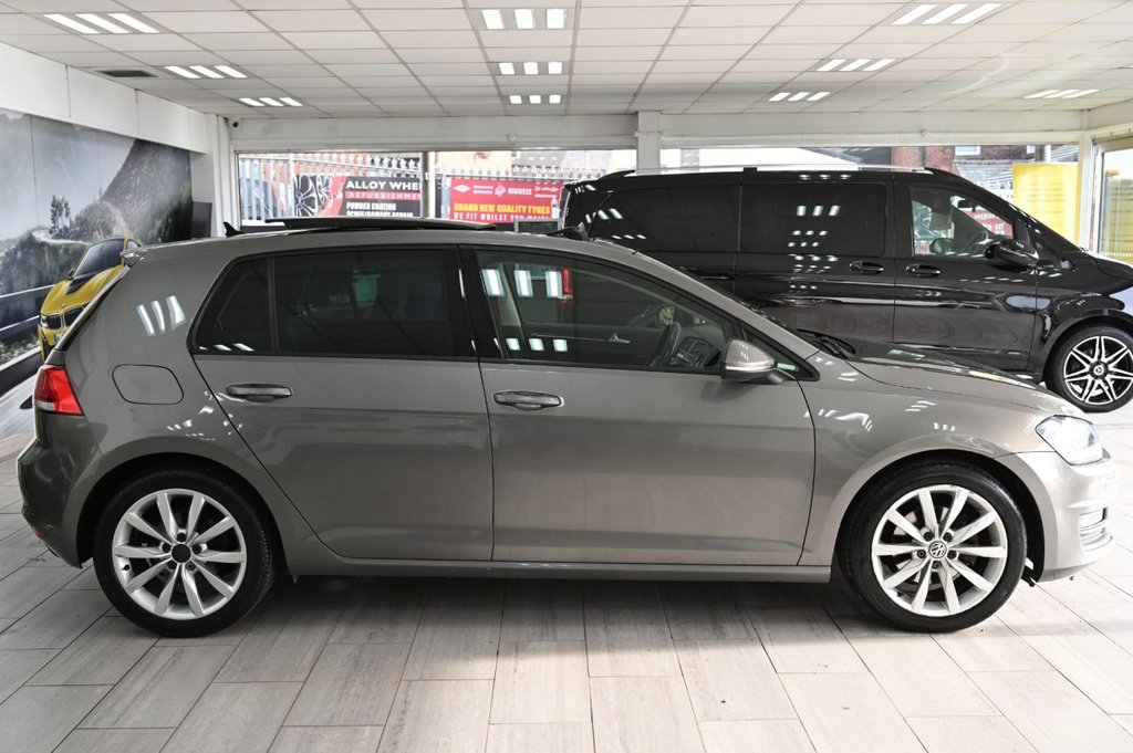Used Volkswagen Golf 2013 for sale - 77764649: Photo 3